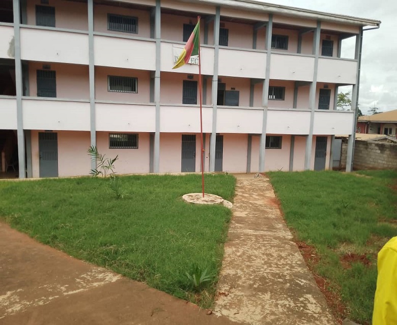 INSITEC/Génie civil-Yaoundé